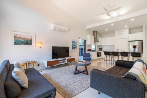 Spacious and stylish Noosa apartment
